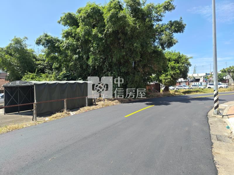 近台積電竹南科學園區雙面路角地房屋室內格局與周邊環境
