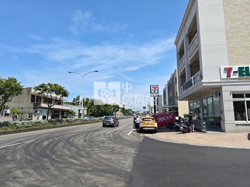 近台積電竹南科學園區雙面路角地房屋室內格局與周邊環境