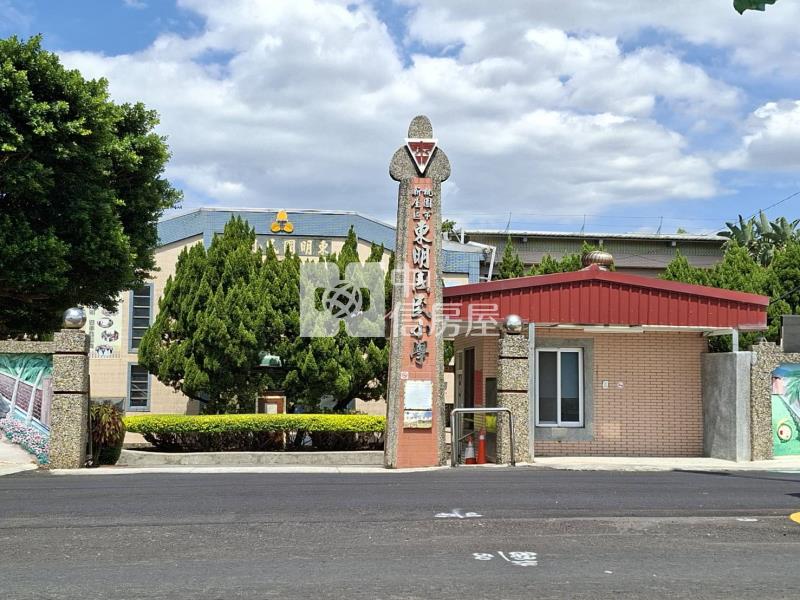 新屋東福路精緻農業資材室A房屋室內格局與周邊環境