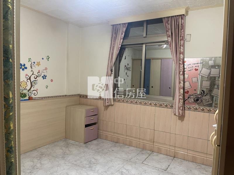 ㊣市區大地坪4車庫透天房屋室內格局與周邊環境