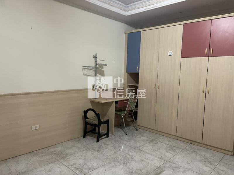 ㊣市區大地坪4車庫透天房屋室內格局與周邊環境