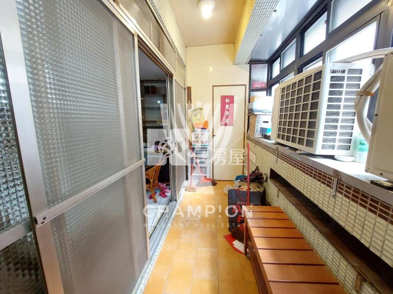 【冠軍】暖暖核心生活圈3樓房屋室內格局與周邊環境