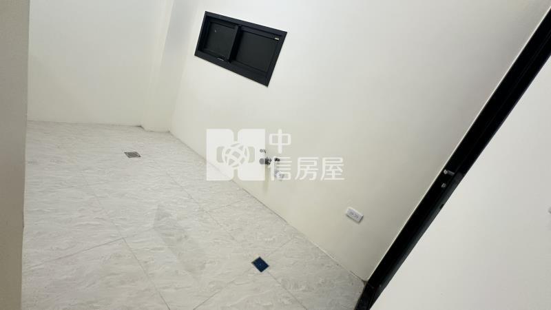 【神馬】近龍岡國中整新美透天房屋室內格局與周邊環境