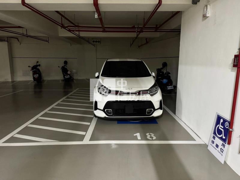 潮州火車站全新三房平車B房屋室內格局與周邊環境
