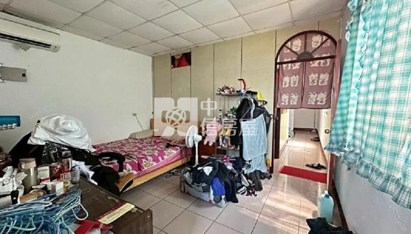 龍岡圓環邊間透天(中信卓越團隊)房屋室內格局與周邊環境