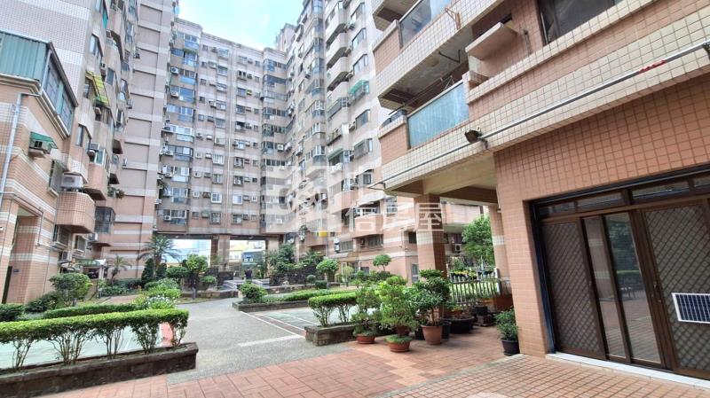 北屯仁美學區優質三房房屋室內格局與周邊環境