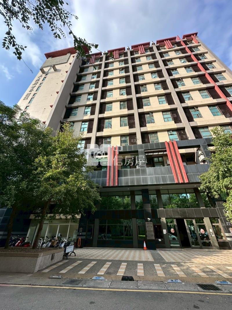 竹北高鐵樓中樓優質兩房房屋室內格局與周邊環境