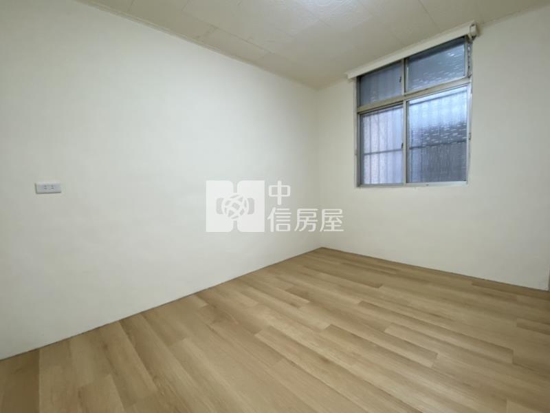 平鎮，山仔頂活巷整新透天房屋室內格局與周邊環境