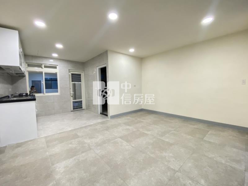 平鎮，山仔頂活巷整新透天房屋室內格局與周邊環境
