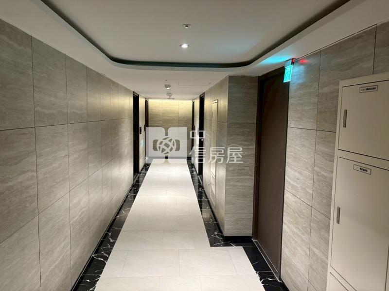 愛河景觀全新美2房房屋室內格局與周邊環境