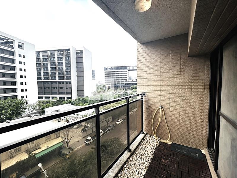 櫻花沐然精裝三房直達平車房屋室內格局與周邊環境