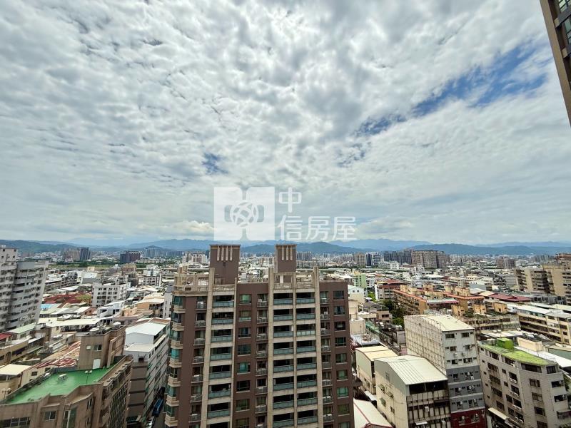 (皇普莊園)一中商圈全新落成4房平車視野戶房屋室內格局與周邊環境