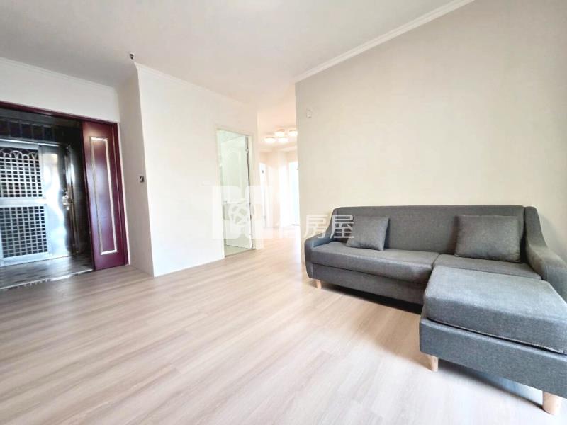 海華精美三房車房屋室內格局與周邊環境