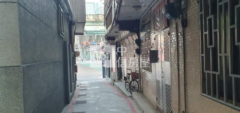 ◆火車站旁電梯2房房屋室內格局與周邊環境