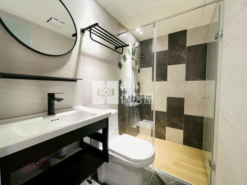 精明商圈|全新五套房|間間獨洗曬房屋室內格局與周邊環境