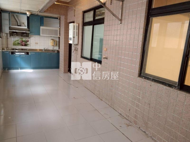 ◆龍邸中國1樓房屋室內格局與周邊環境