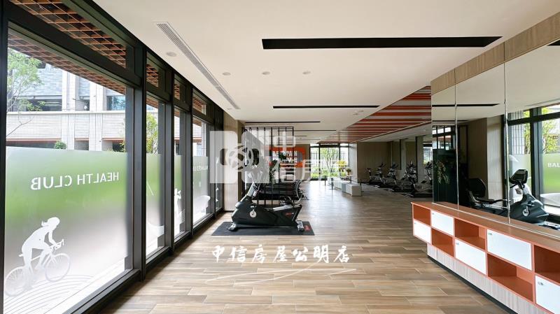 近新民路全新蓋好三房房屋室內格局與周邊環境