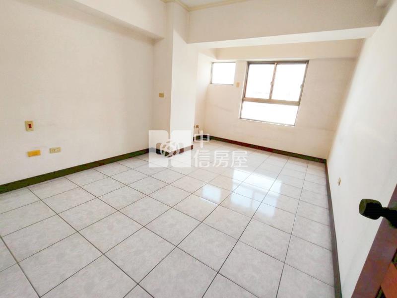 雅國華廈房屋室內格局與周邊環境