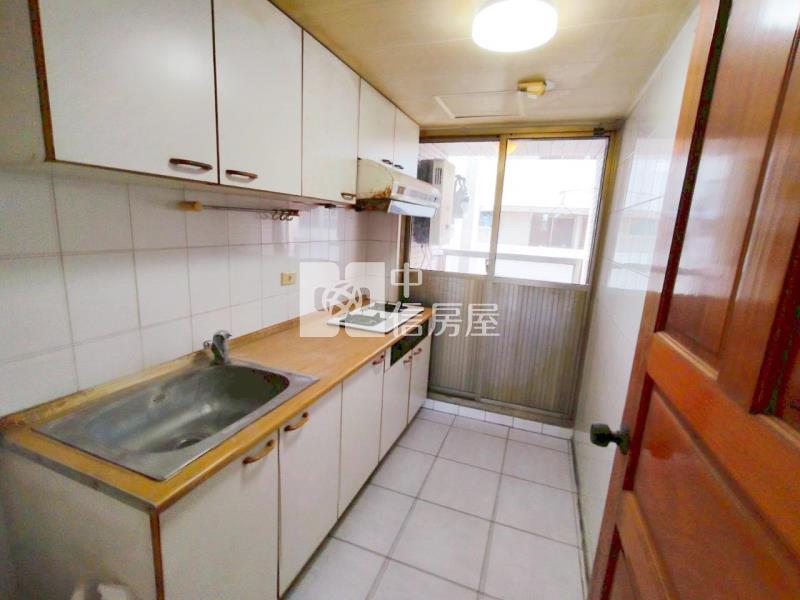 雅國華廈房屋室內格局與周邊環境
