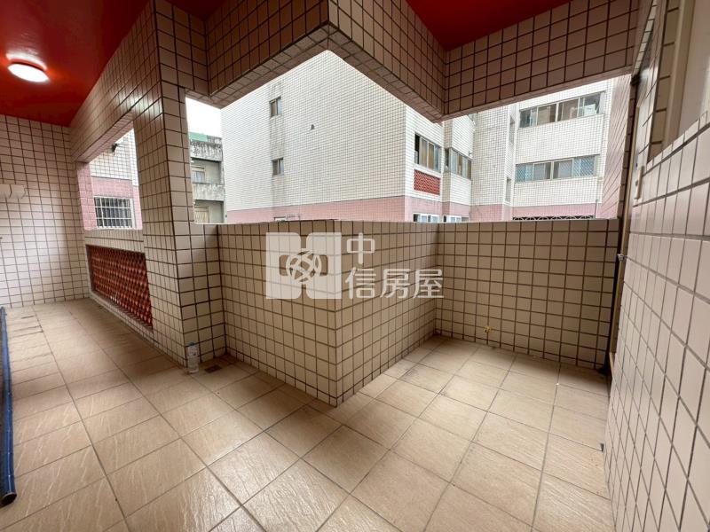 大里市寶園邸全新整理三房雙車位房屋室內格局與周邊環境