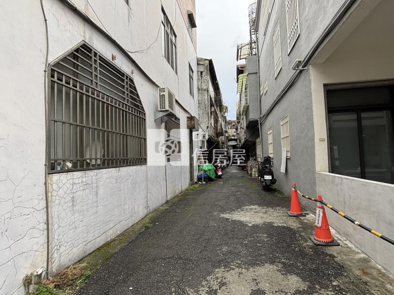 車站旁便宜透天房屋室內格局與周邊環境
