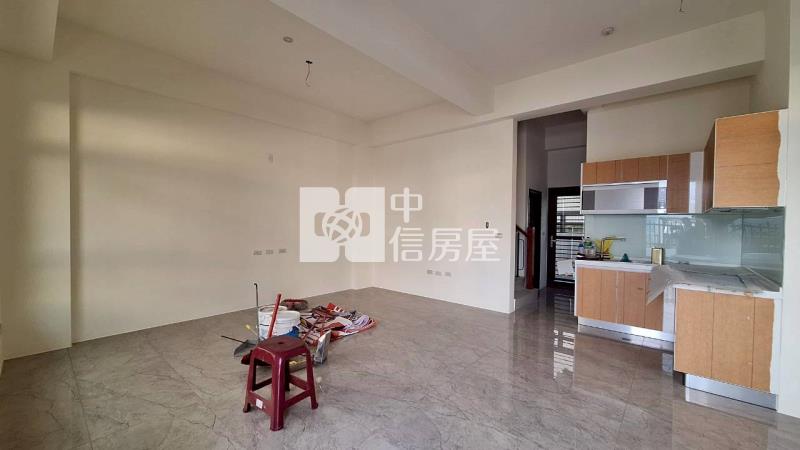 彰化北斗獨棟雙拼電梯別墅A6房屋室內格局與周邊環境