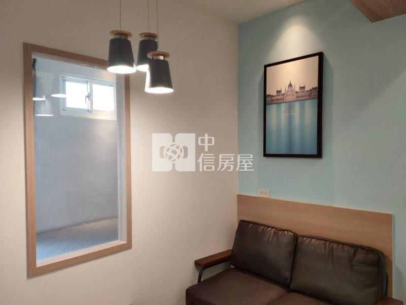 內壢復華街時尚3陽台套房房屋室內格局與周邊環境