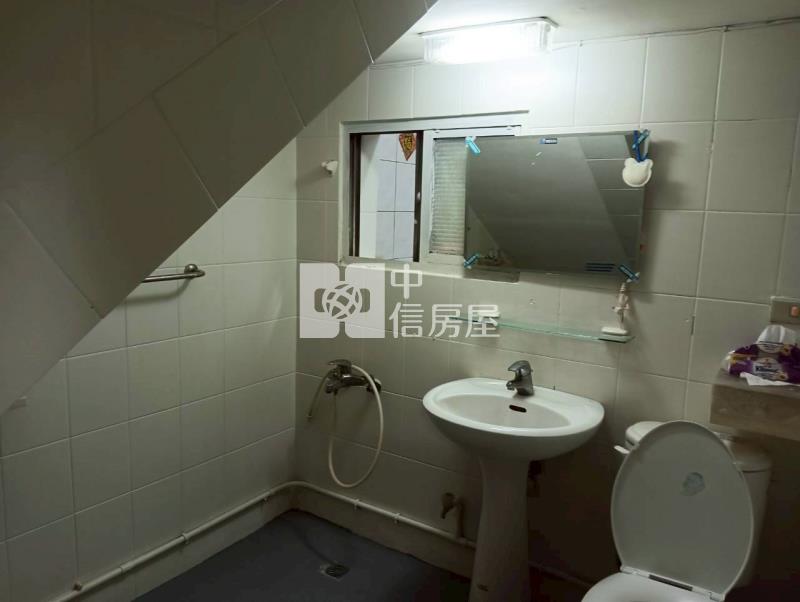 埔心明聖國小旁車庫美墅房屋室內格局與周邊環境