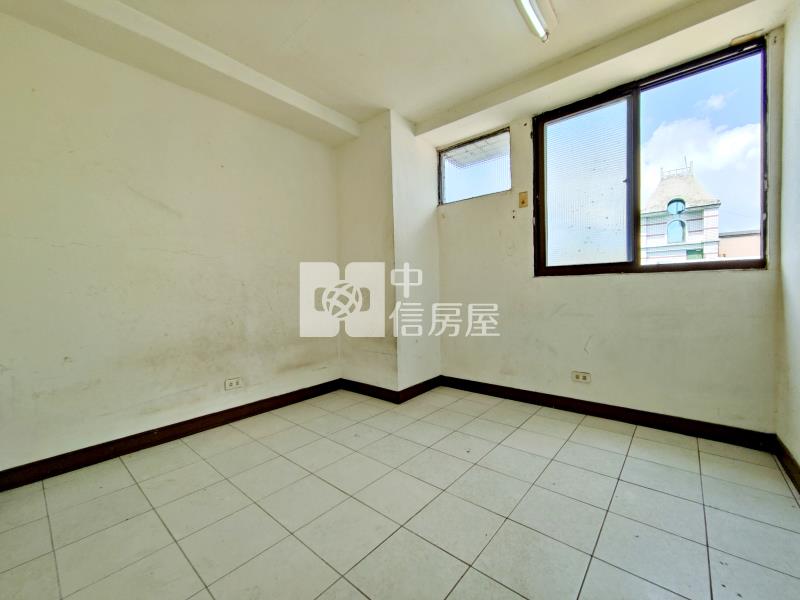 全旺天下邊間次頂3房房屋室內格局與周邊環境