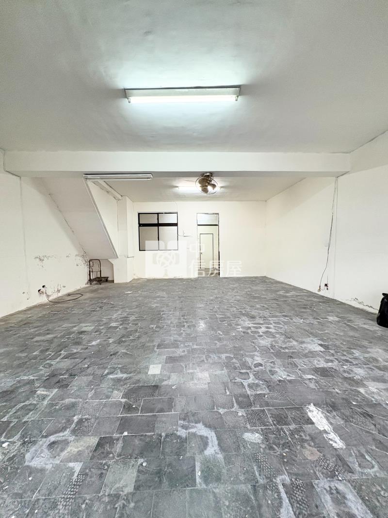 鼓山裕興路面寬近7米 雙層金店面房屋室內格局與周邊環境