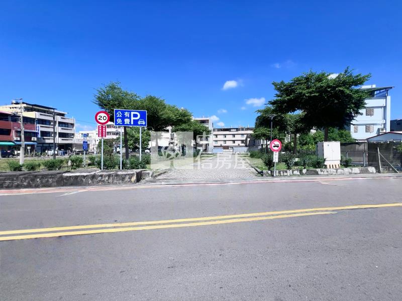 東勢區東新國小旁住一角建地房屋室內格局與周邊環境