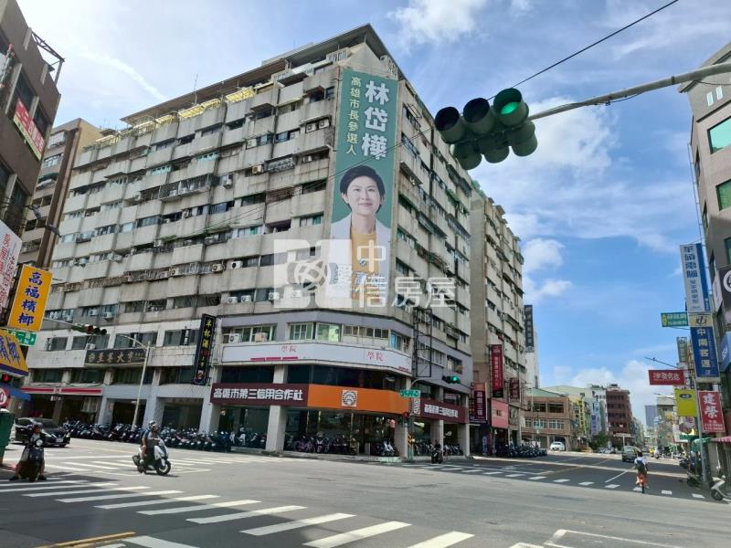 高雄車站捷運站住宅大樓房屋室內格局與周邊環境