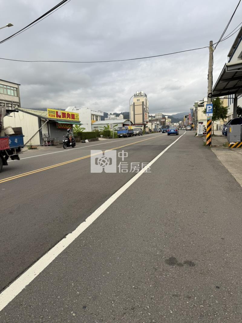 近苗栗公館臨路20米美農地房屋室內格局與周邊環境