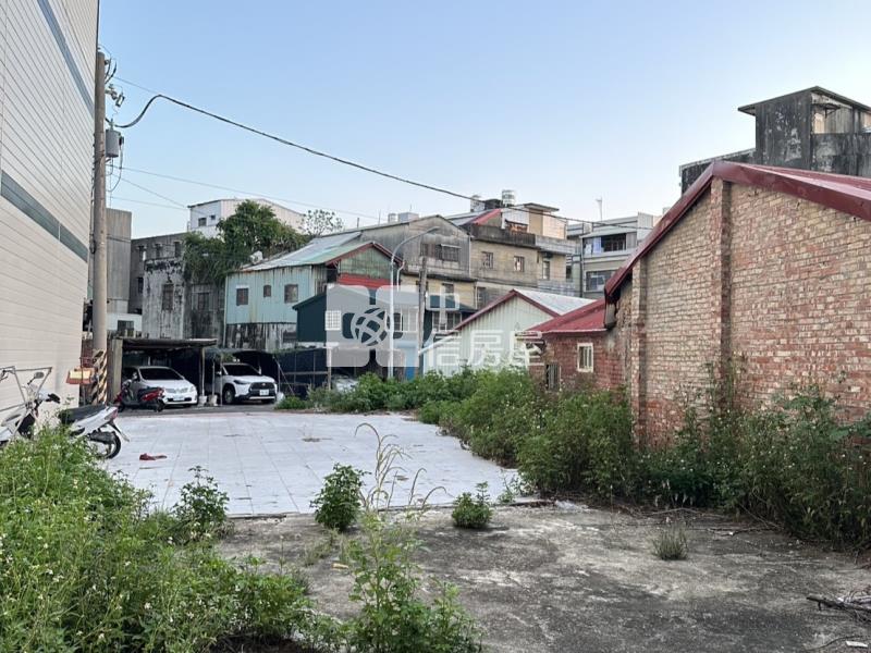 朴子市中心建地房屋室內格局與周邊環境