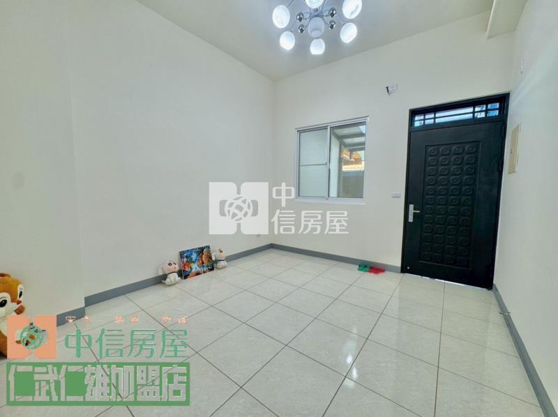 仁武翻新靜巷透天房屋室內格局與周邊環境