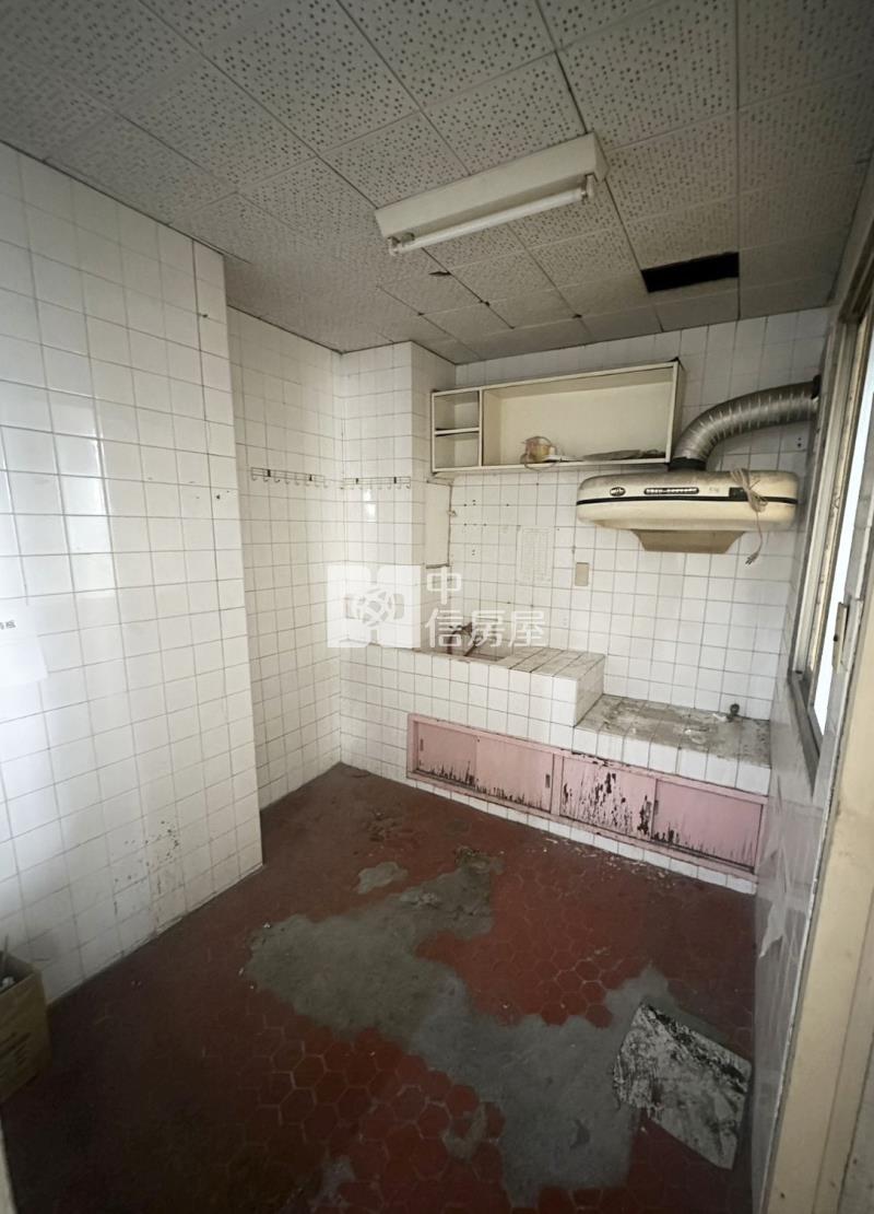 南區低總價公寓房屋室內格局與周邊環境