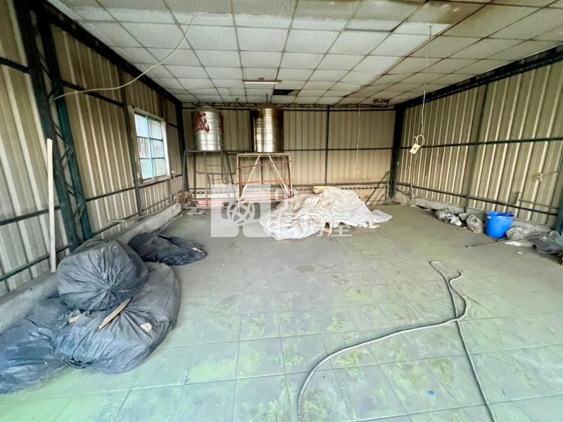 邊間低總價透天房屋室內格局與周邊環境