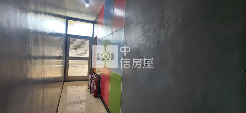 屏東房屋《枋寮大地坪15間出租套房透天》房屋室內格局與周邊環境