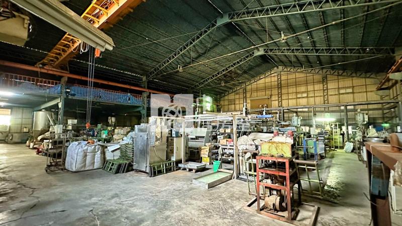 仁德中正路大面寬廠辦房屋室內格局與周邊環境