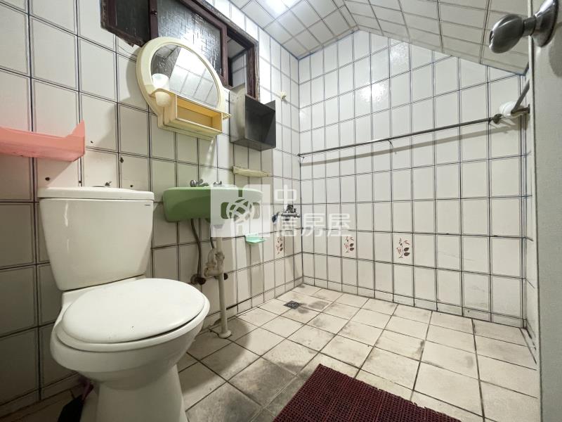 中壢晉元透天店住房屋室內格局與周邊環境