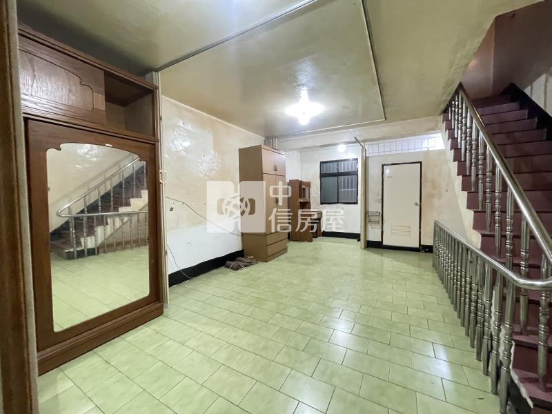 中壢晉元透天店住房屋室內格局與周邊環境