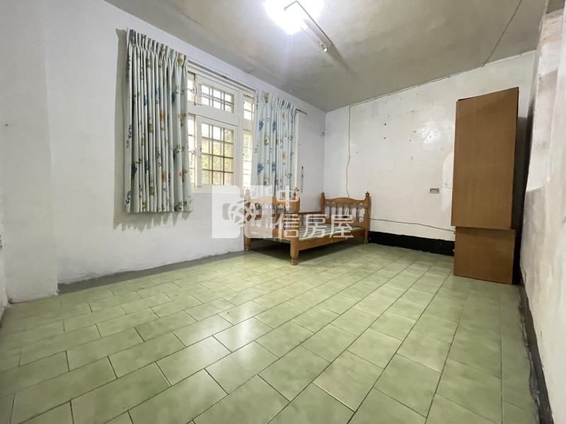 中壢晉元透天店住房屋室內格局與周邊環境