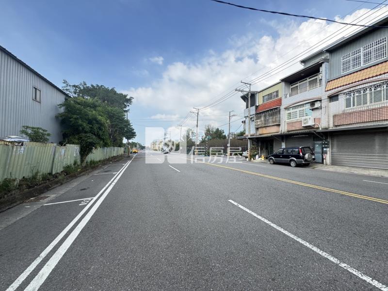 新光路三角窗透店房屋室內格局與周邊環境