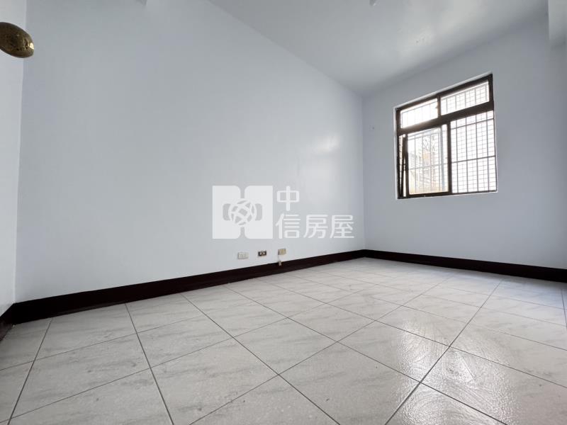 新光路三角窗透店房屋室內格局與周邊環境