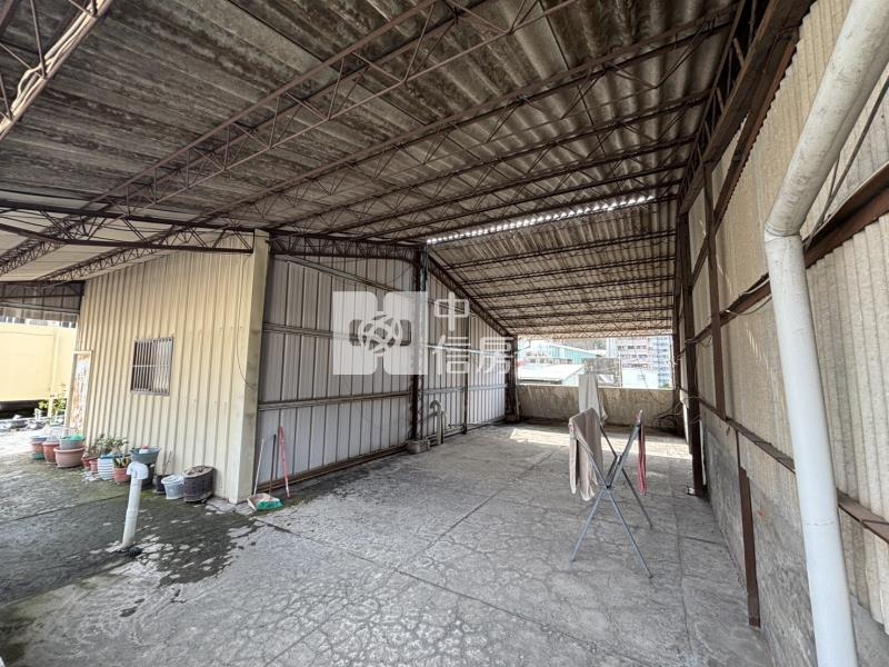 向上市場五樓健身公寓房屋室內格局與周邊環境
