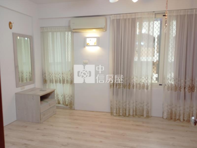明道中學旁前院車庫美別墅房屋室內格局與周邊環境