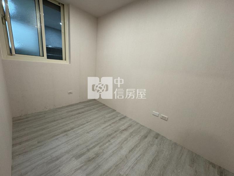 桃園後站 整新公寓一樓 門前退縮可停車房屋室內格局與周邊環境