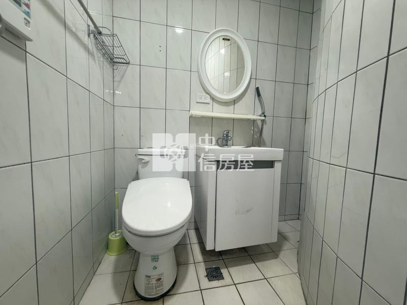 僑平國小景觀雙車美華廈房屋室內格局與周邊環境