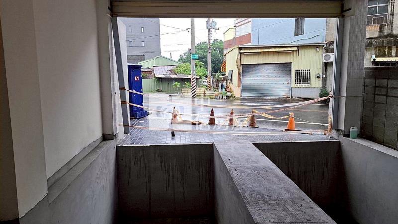北斗雙學區三房含車全新華廈(2)房屋室內格局與周邊環境