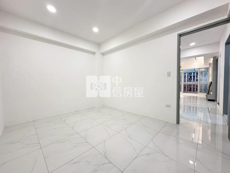 低總價美3房/電梯公寓房屋室內格局與周邊環境